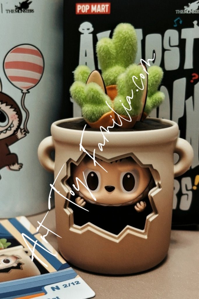 monsters-in-the-closet-1.0.3 1.20.jar POP MART Almost Hidden Series – Art Toy Familia