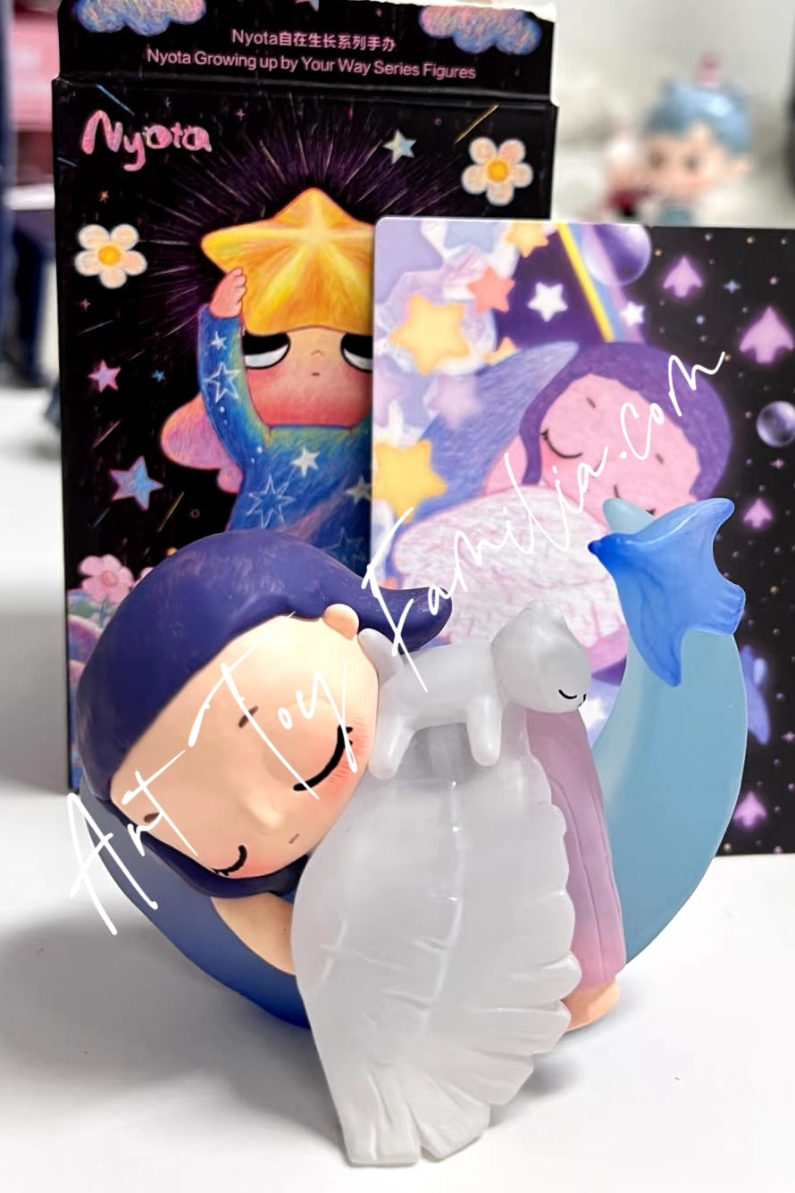 Nyota Growing up by Your Way シリーズ シークレット Nyota Growing up by Your Way Series Figures - POP MART