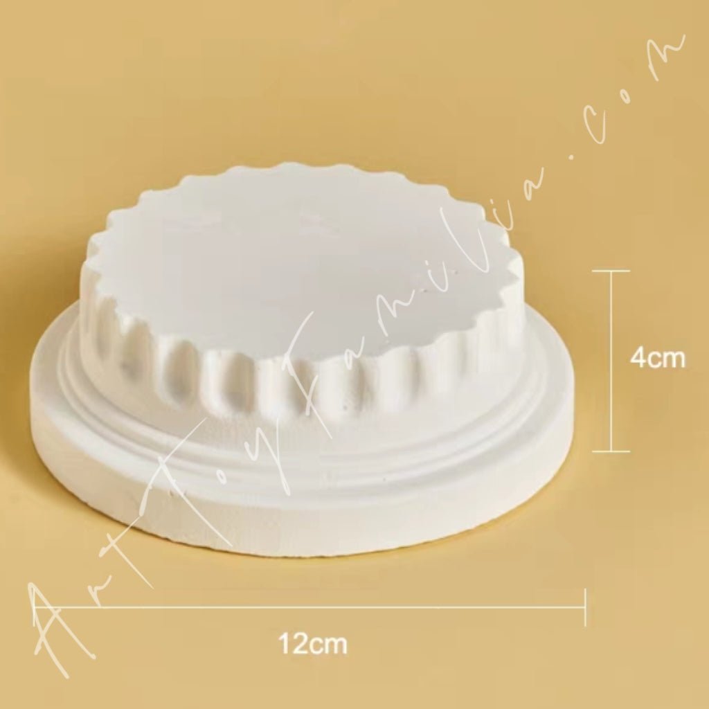 Art Toy Familia - Geometric Pedestal Blindbox Display Base - 152 Base Only No Doll D