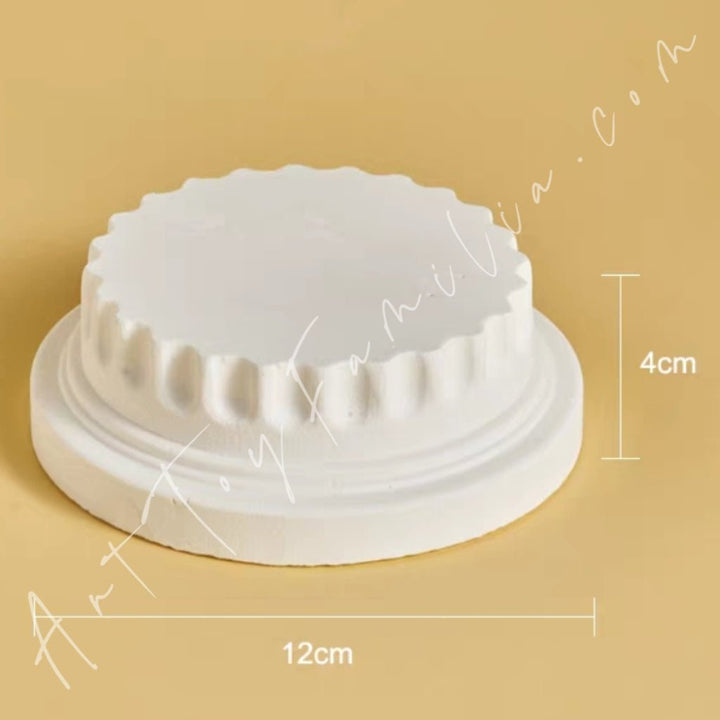 Art Toy Familia - Geometric Pedestal Blindbox Display Base - 152 Base Only No Doll D