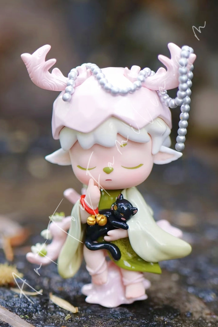 Heyone Mimi Mtyh Mountain and Sea Gods Series Blind Box Immortal Tree