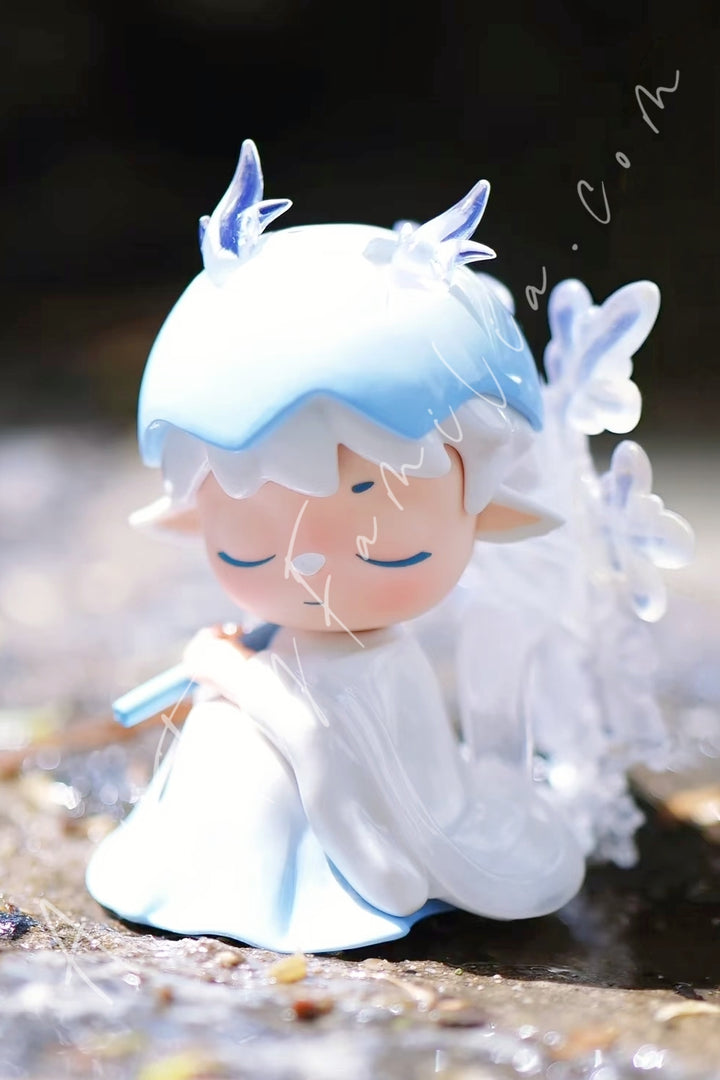 Heyone Mimi Mtyh Mountain and Sea Gods Series Blind Box Snow God Tengliu