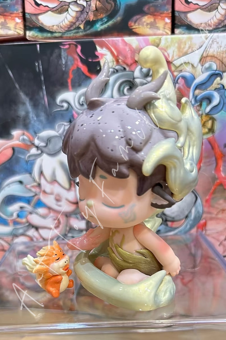 Heyone Mimi The Poetry of Time in Four Seasons Series Blind Box Chasing a Curl of Smoke