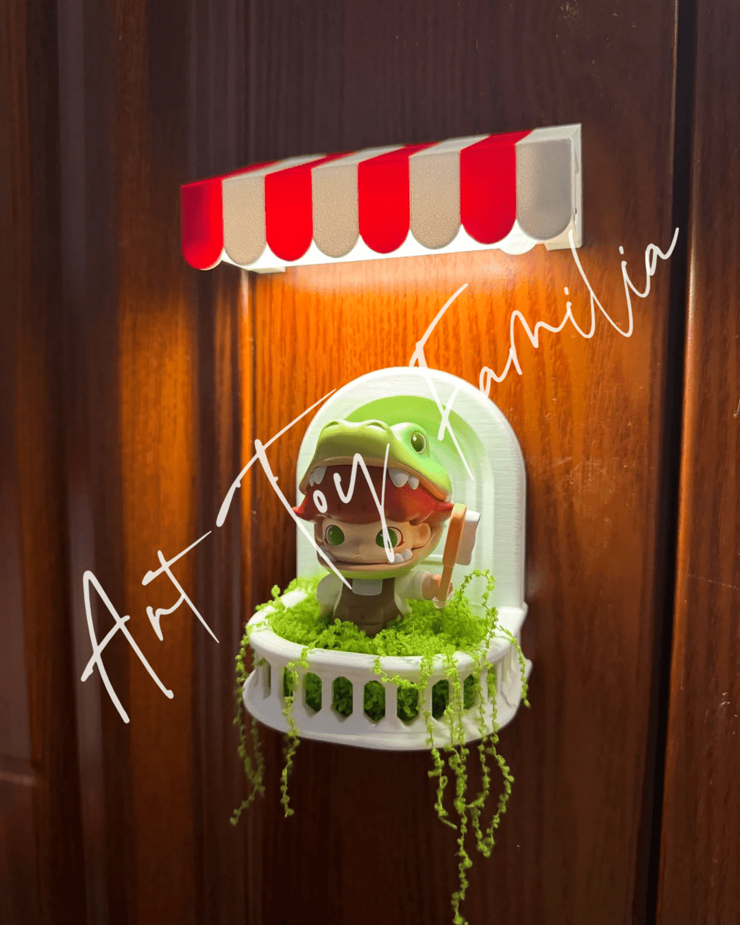 Art Toy Familia - Doll Balcony Fridge Magnet Blindbox Display - 144