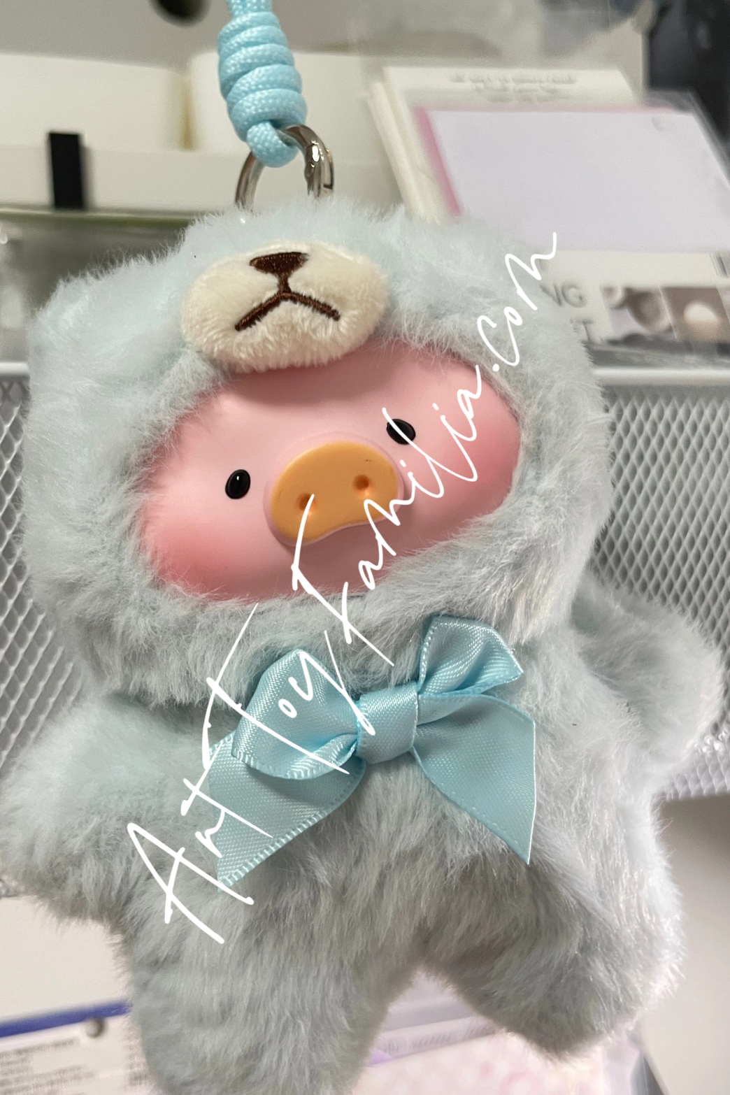 Lulu The Piggy Teddy Lulu Vinyl Plush Blind Box - 露露罐头猪 复古泰迪玩具店搪胶毛绒挂件系列