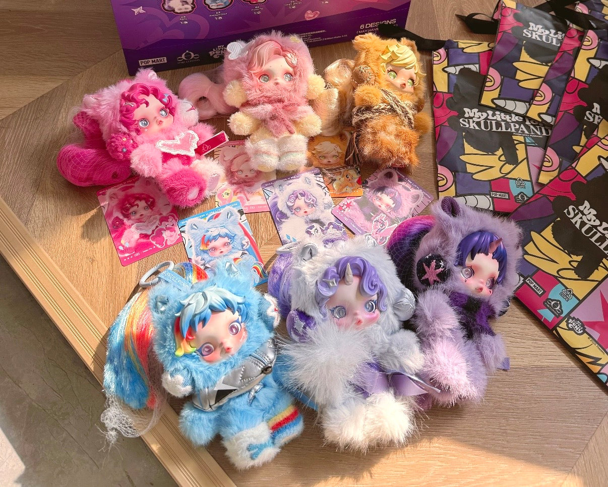 Crybaby My Russian Doll Figurine | POP MART – Art Toy Familia