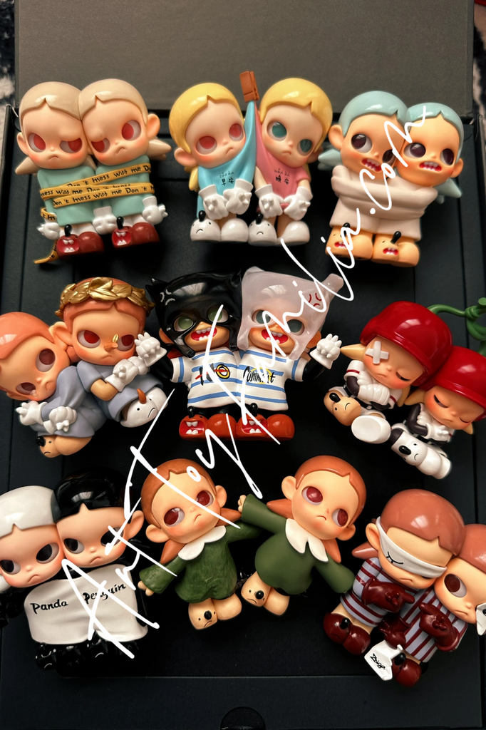 レア物！ZSIGA・QUARRELLlNG SLIPPERS フィギュア レア物！ZSIGA