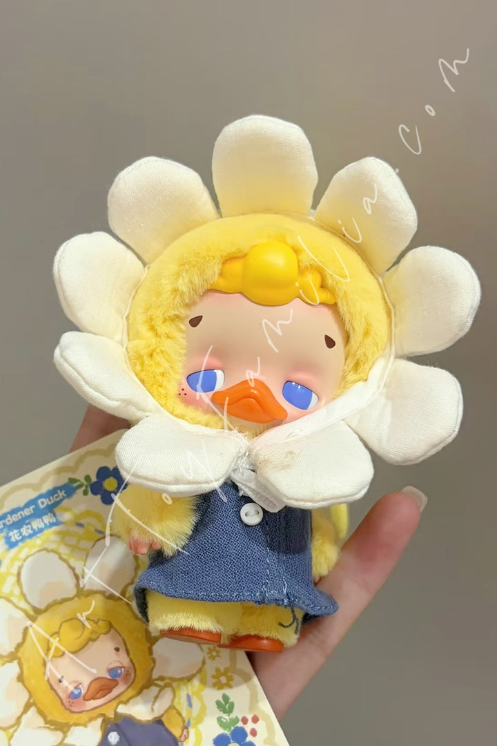 JoToys Know Know Monster Countryside Growth Series Gardener Duck