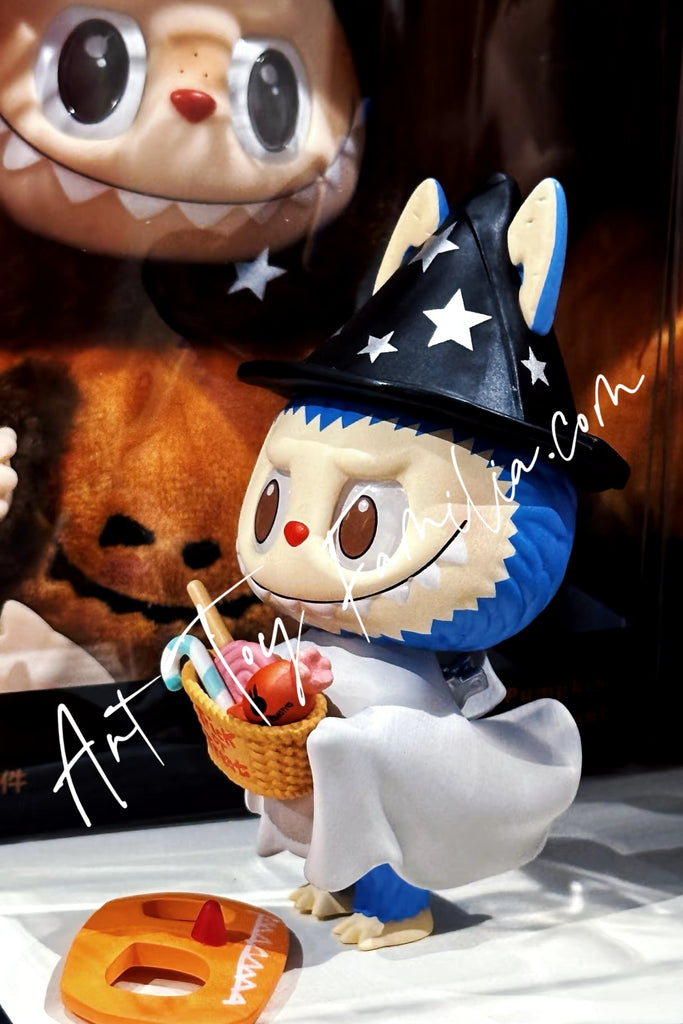 LABUBU Trick-or-Treater ラブブ ハロウィン LABUBU Trick-or-Treater Figure | Accessories - POP MART