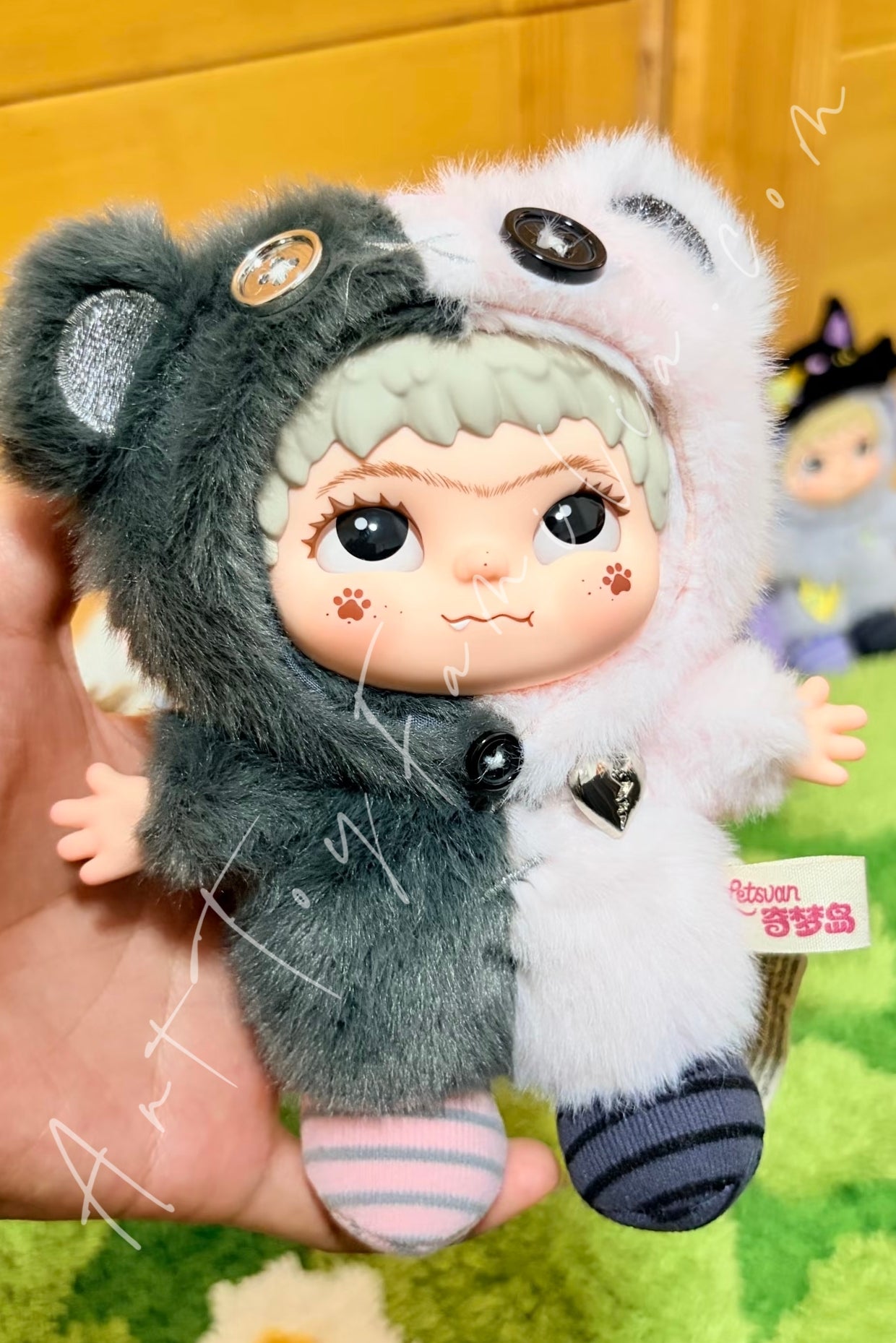 WAKUKU Handcraft World Series Figures | LETSVAN – Art Toy Familia