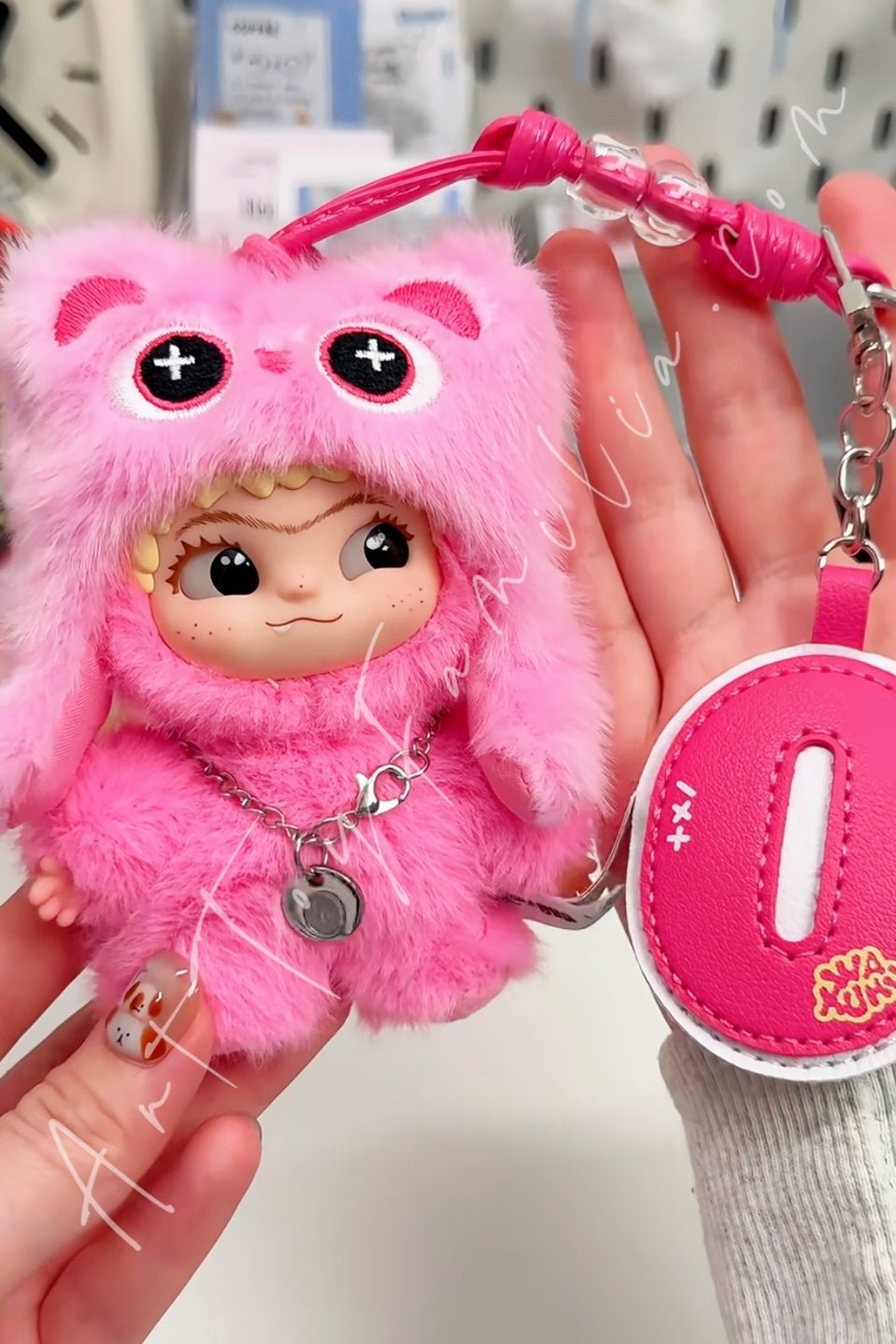 Wakuku On A Roll Plush Series | LETSVAN – Art Toy Familia