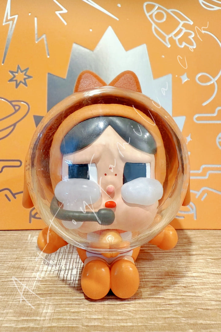 Crybaby Sitting Space Cat-Orange - 宇航猫-橘色