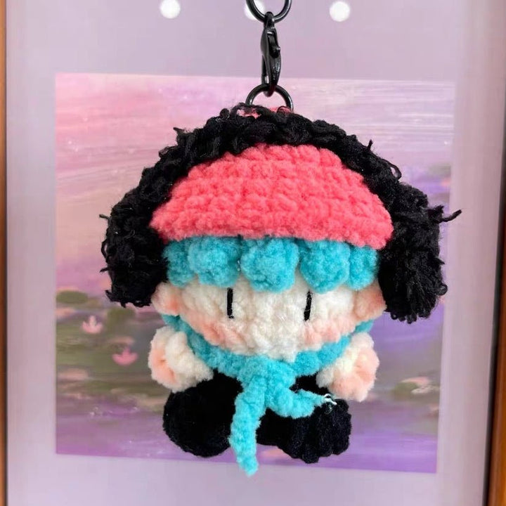 Art Toy Familia - Bigbang G - Dragon Crochet Doll Keychain, Kpop Handmade Chibi Amigurumi Doll Gift, C010 Headphone Red Hood