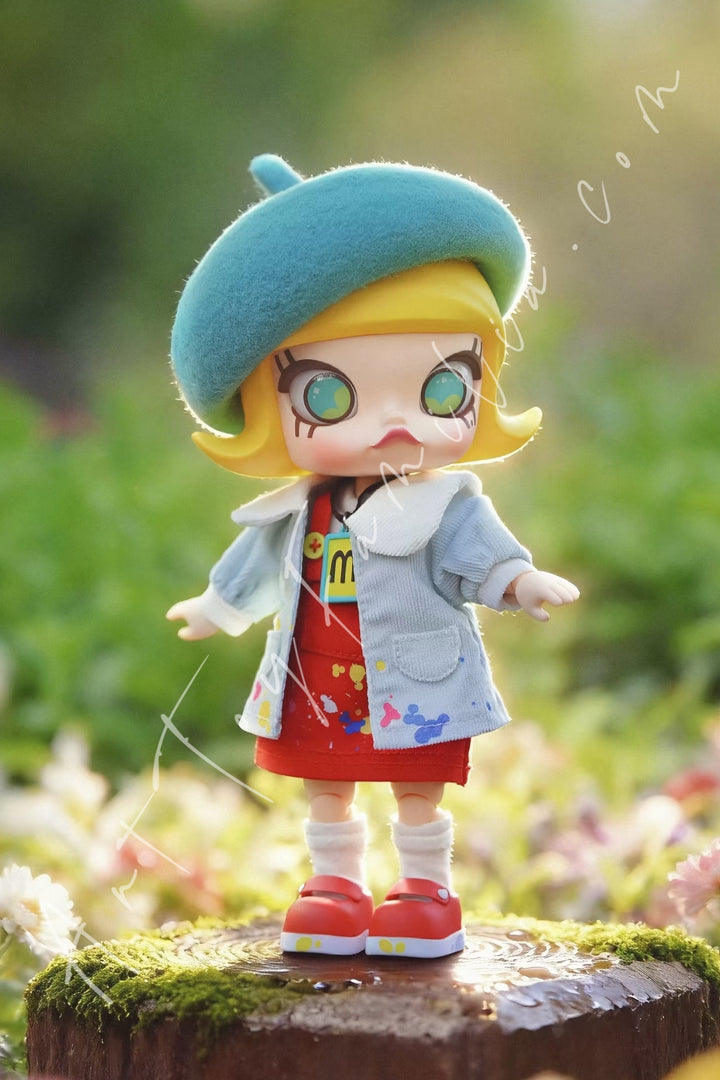 POP MART - Molly 20th Anniversary Series 1/8 Action Figure Blossom World