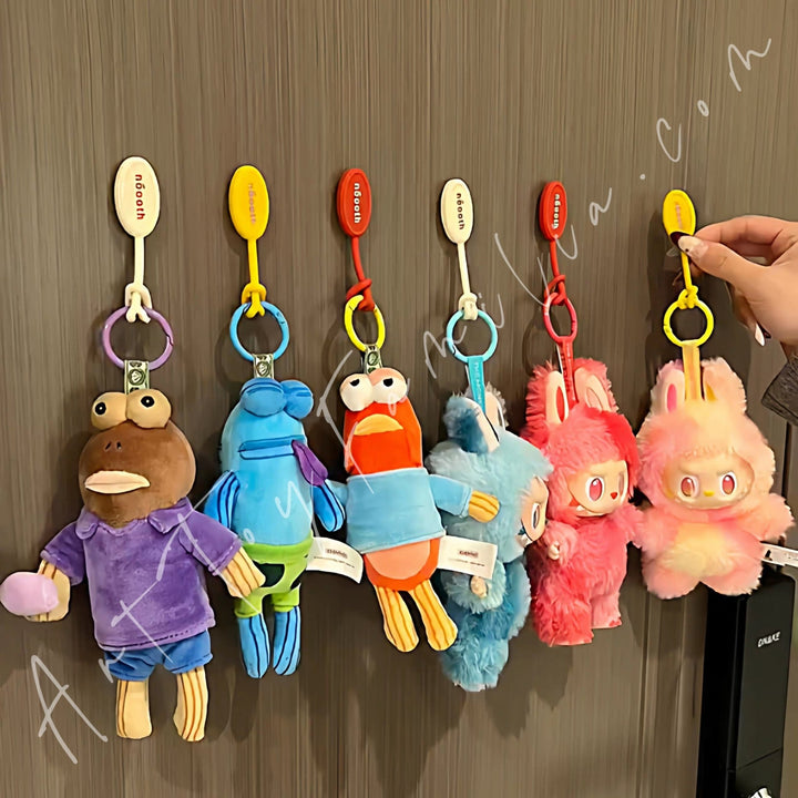 Art Toy Familia - MagnetHug Blindbox Dolls Display Hook - 158 Hook Only No Doll Yellow Ver.