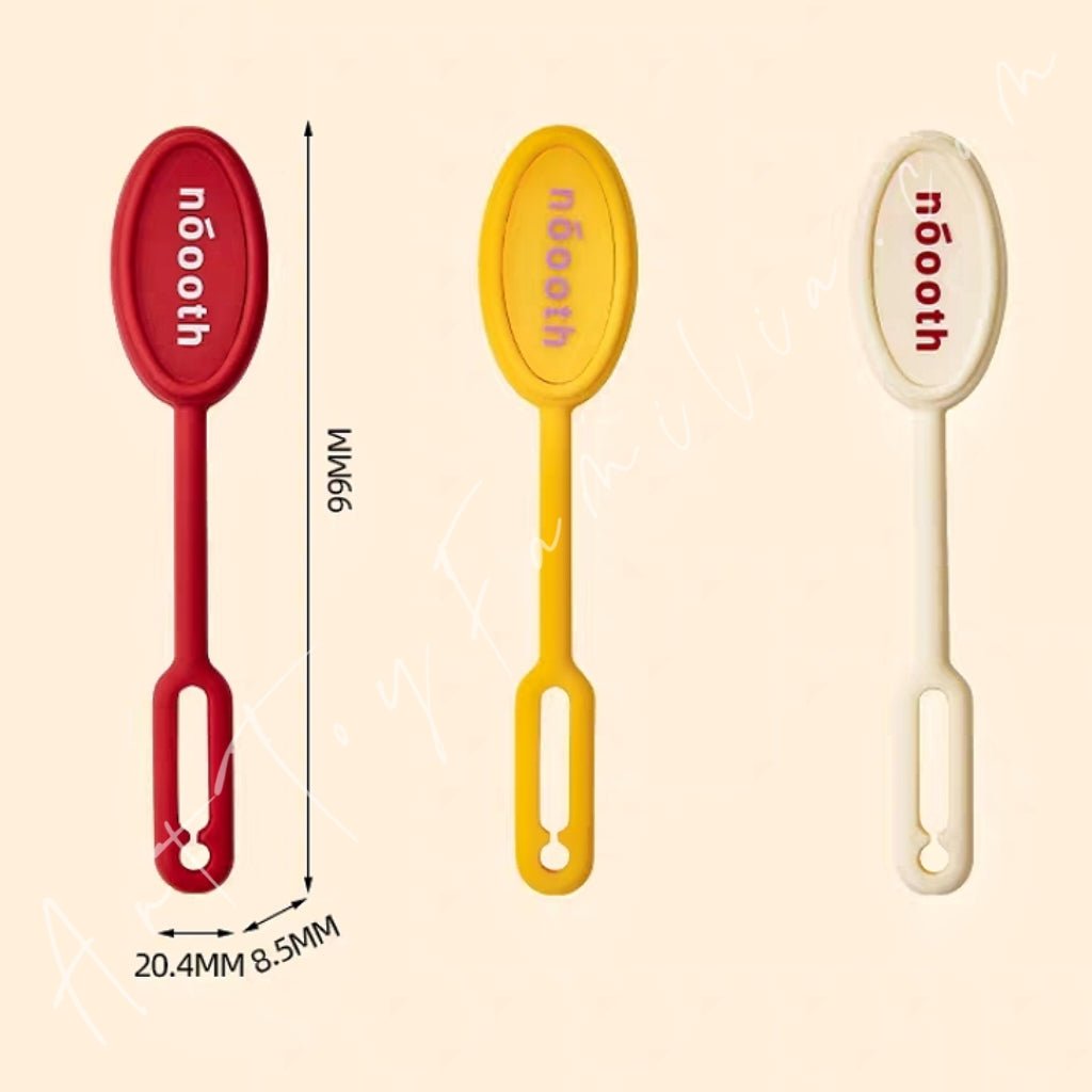 Art Toy Familia - MagnetHug Blindbox Dolls Display Hook - 158 Hook Only No Doll White Ver.