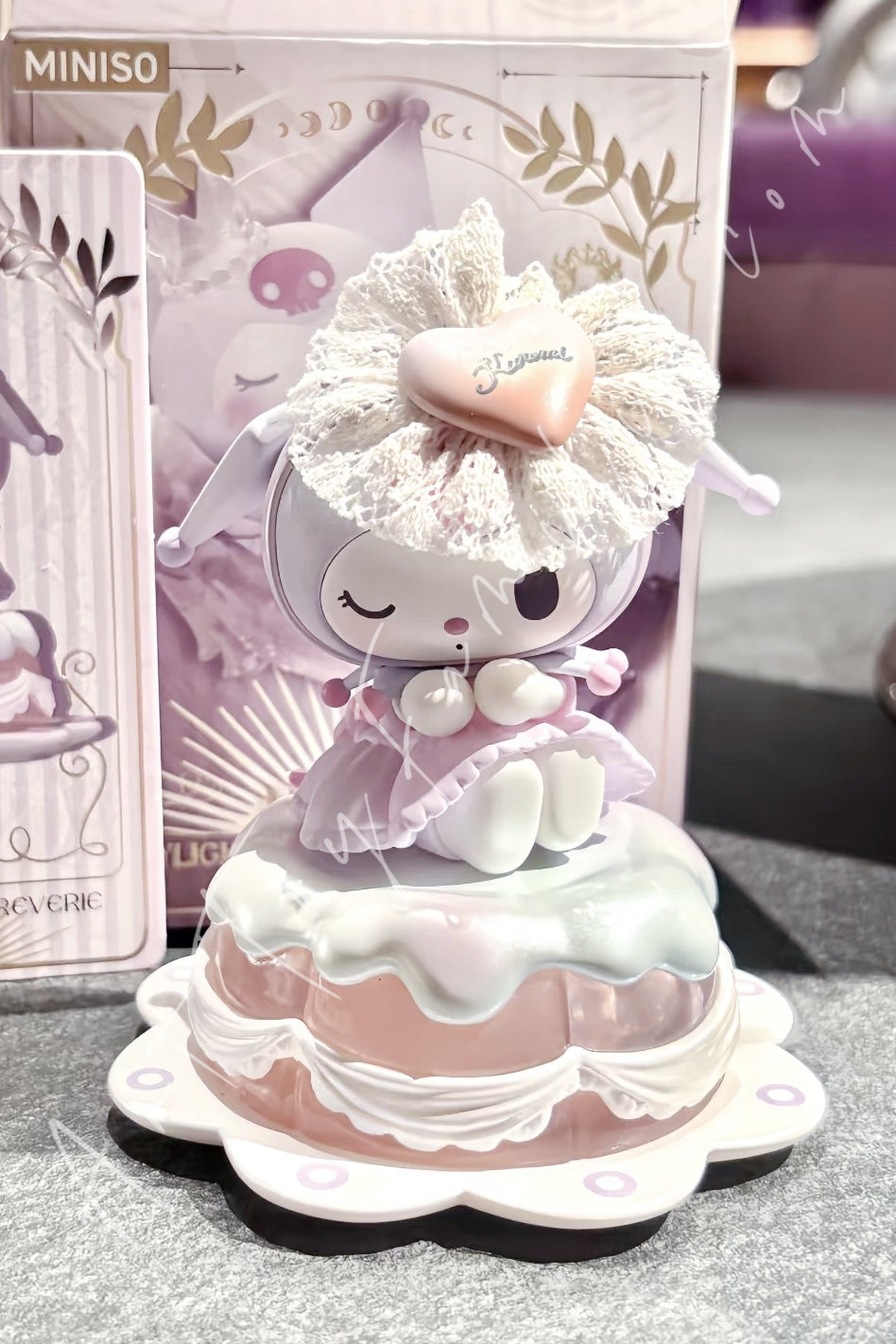Kuromi Daylight and Moonlight Dreams Series – Art Toy Familia