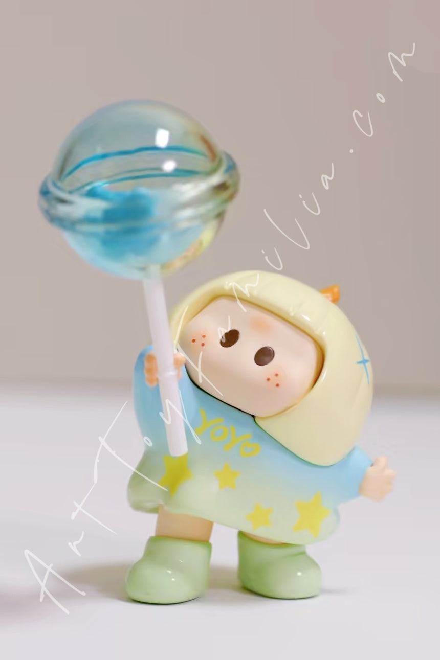 Miniso Yoyo Heartfelt Wishes Series Tilted Head Figure Blind Box Blue Sky