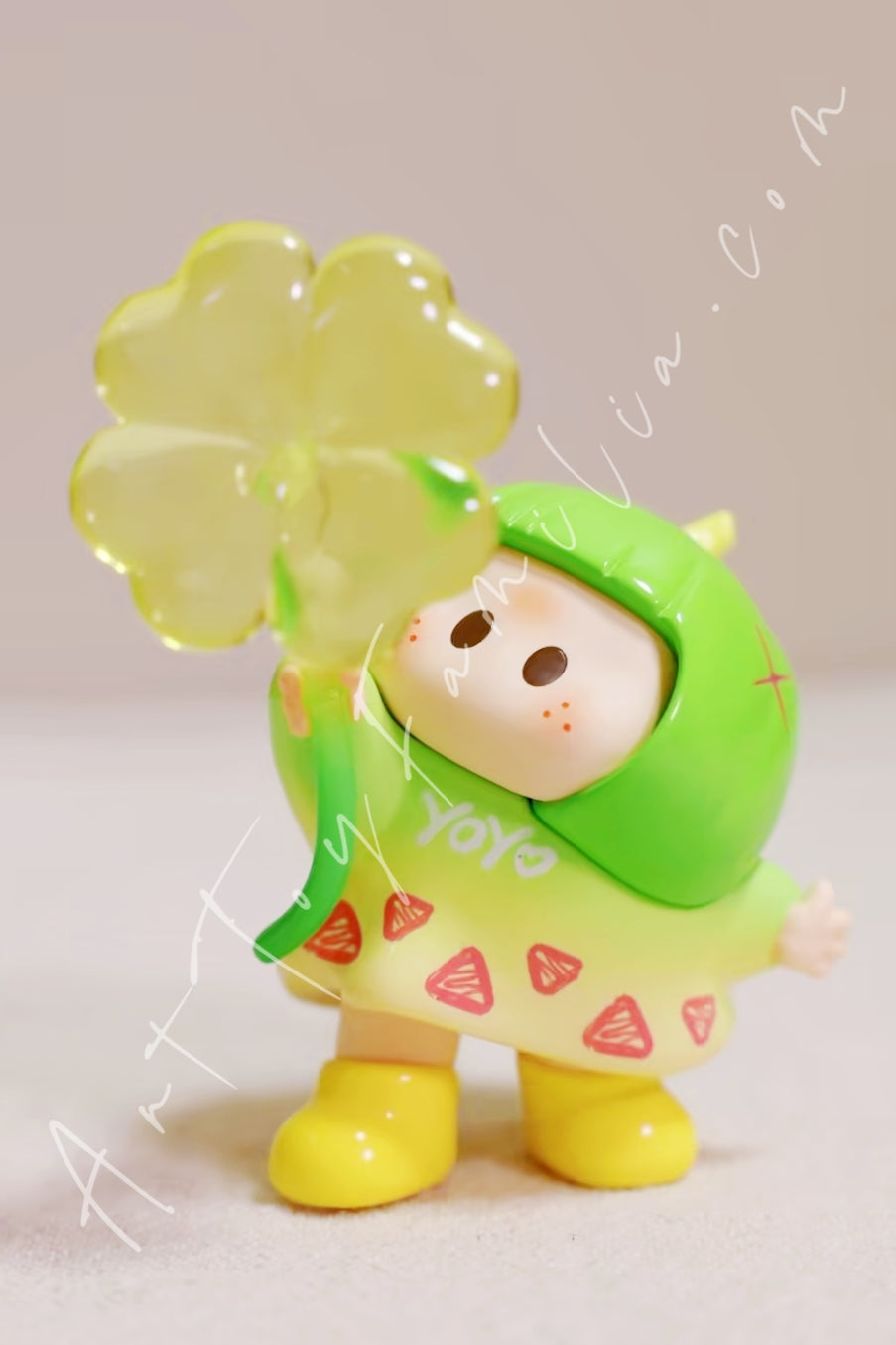 Miniso Yoyo Heartfelt Wishes Series Tilted Head Figure Blind Box Hope