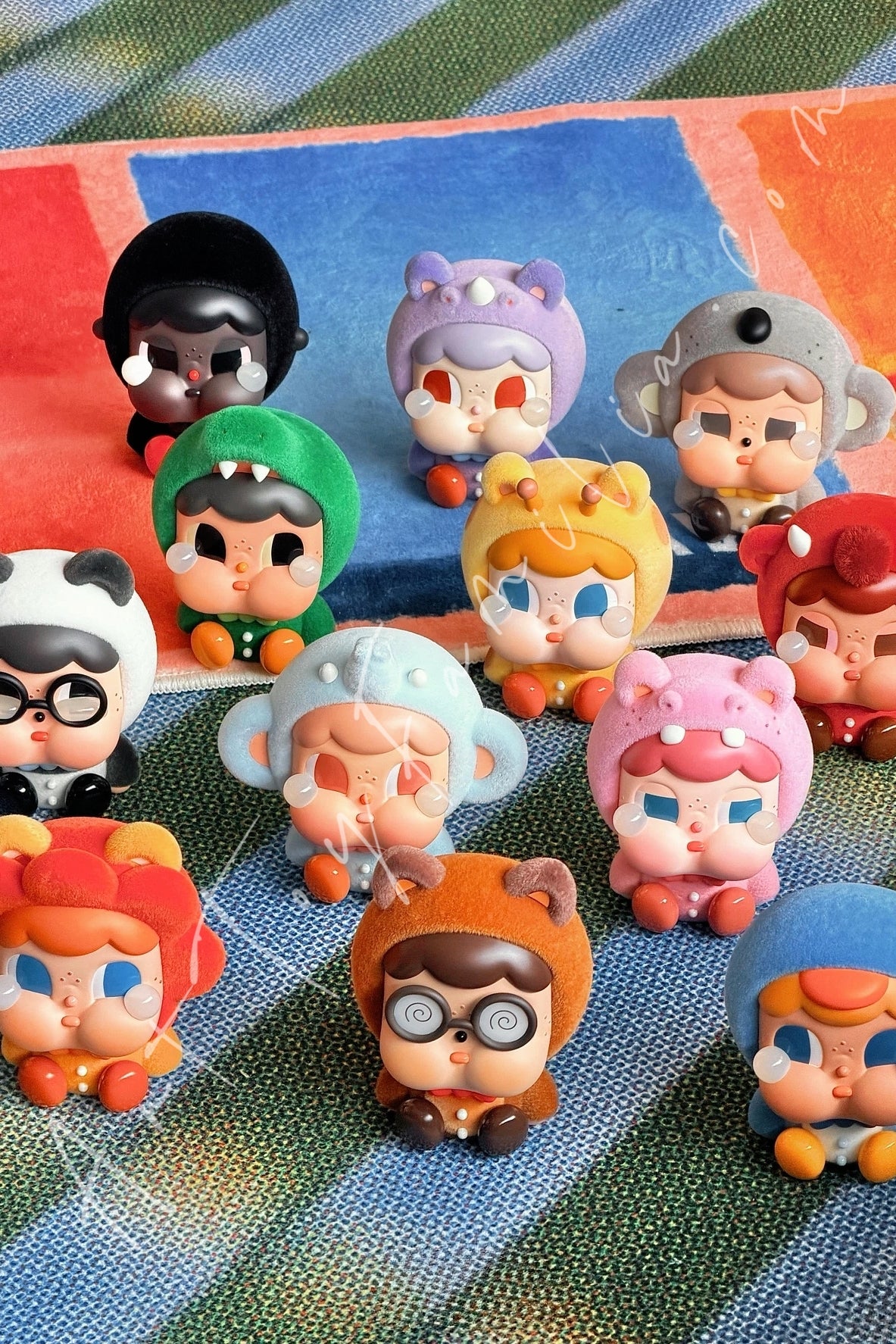 Crybaby Crybuddy Little Lamp crybaby – Art Toy Familia