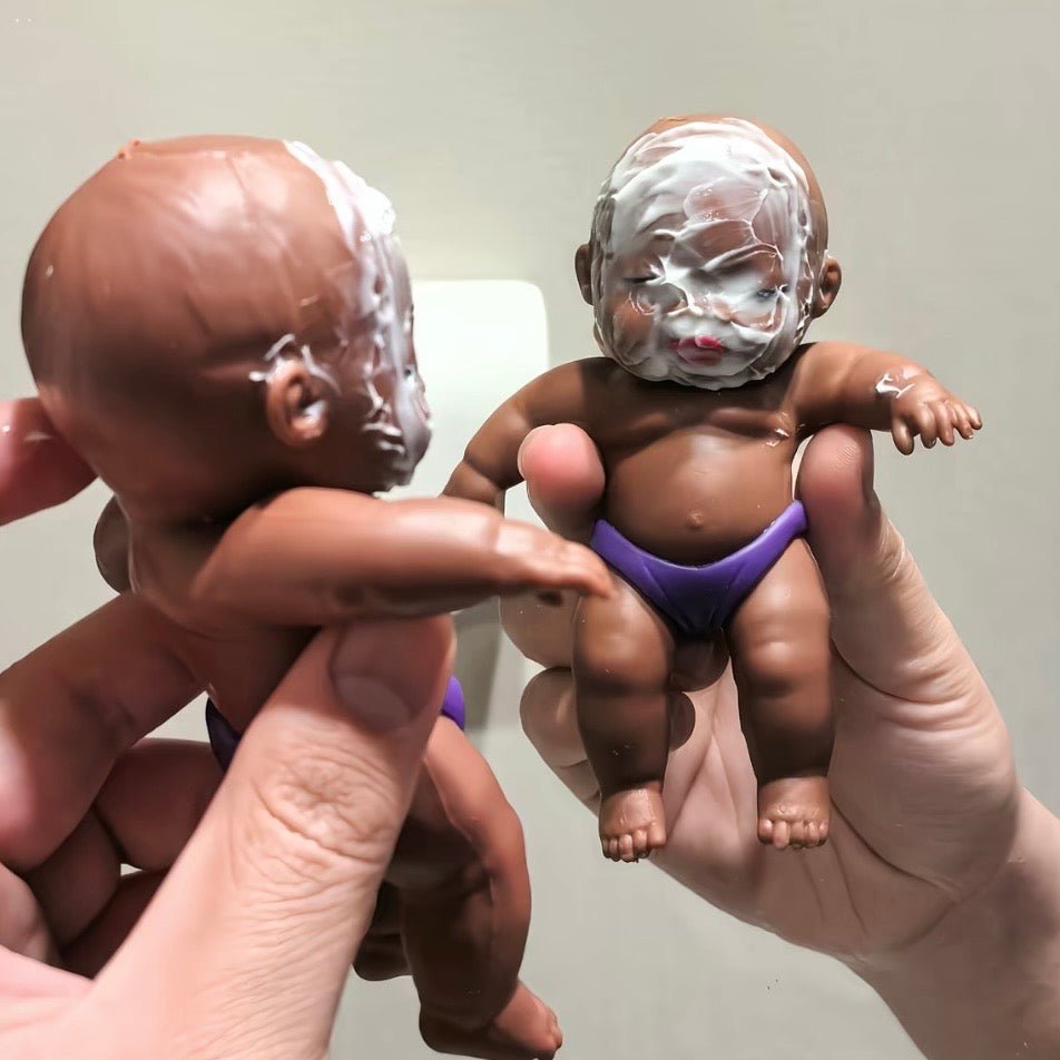 Art Toy Familia - Natasha Little Black Doll Squeeze Toy Funny Prank Toy - P001