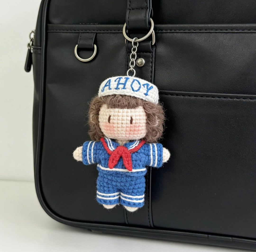 Art Toy Familia - Stranger Things Series Crochet Doll, Chibi Amigurumi Keychain Gift, C012 Steve