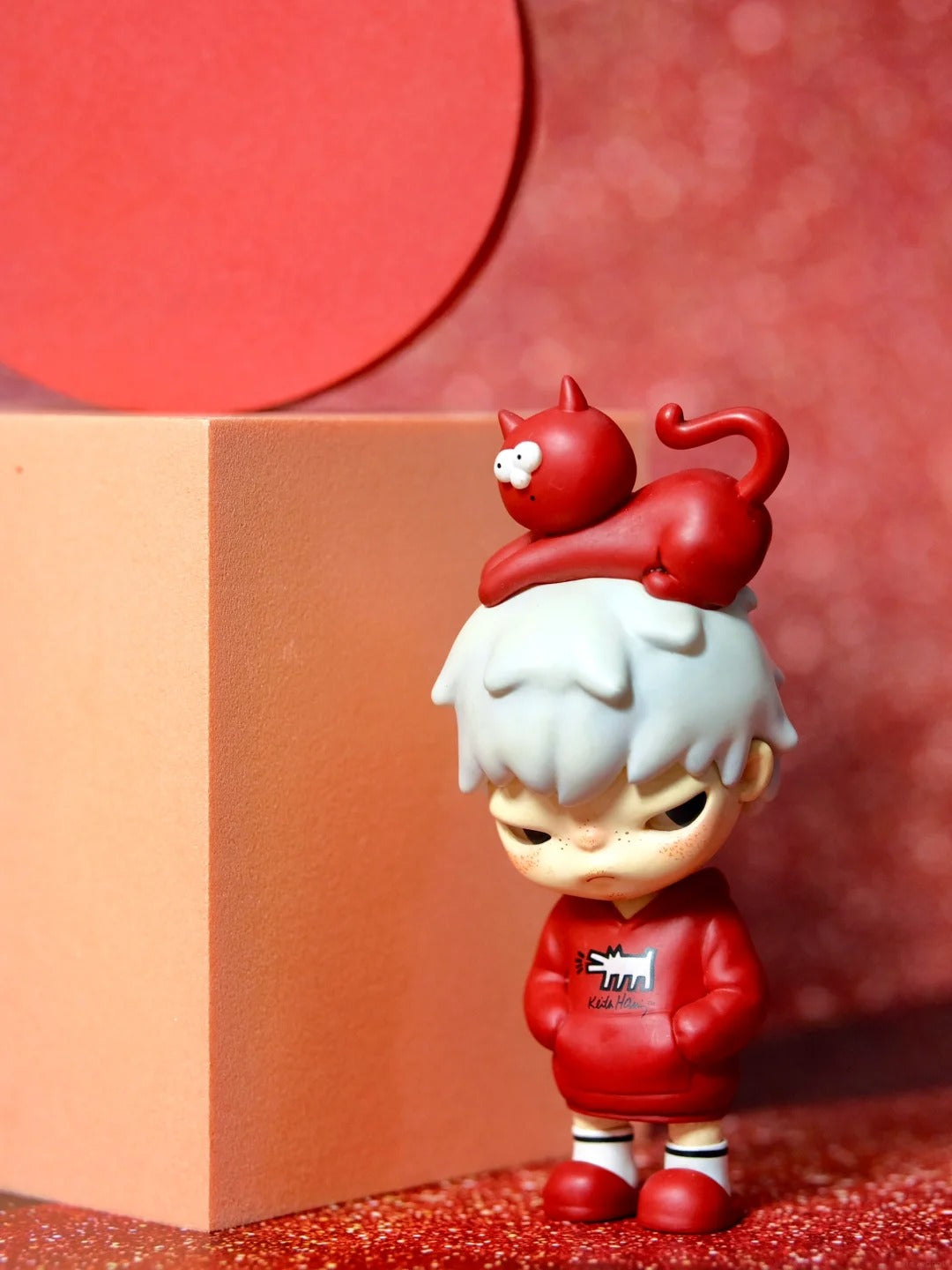 POP-MART-hirono-keith-haring-100-percent-figurine