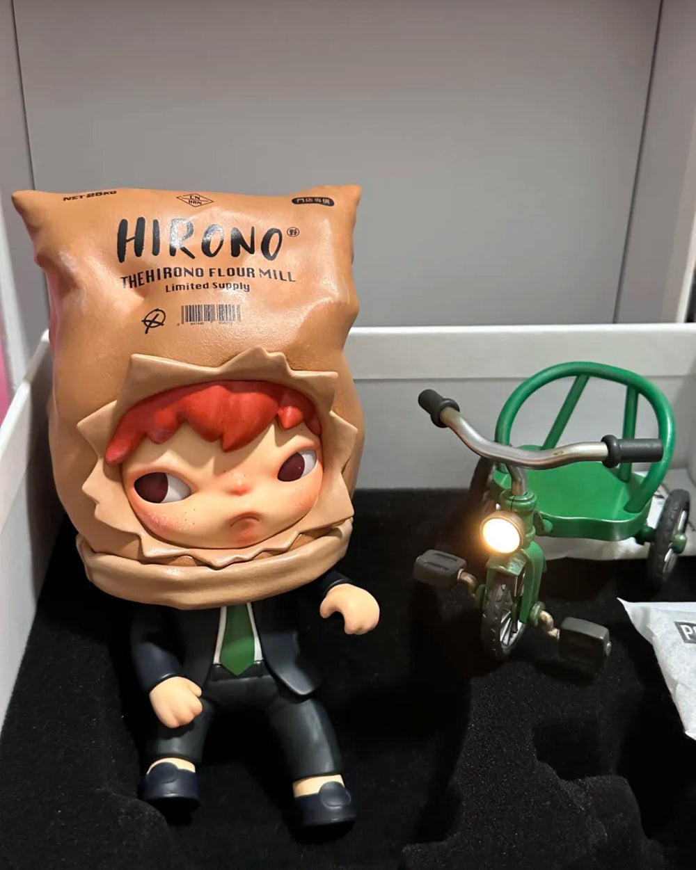 POP-MART-hirono-little-prank-figure-front-view