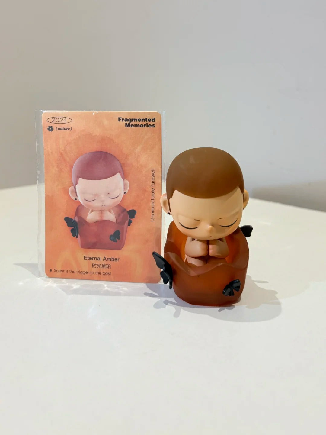 POP-MART-kubo-breathing-in-series-figures-eternal-amber