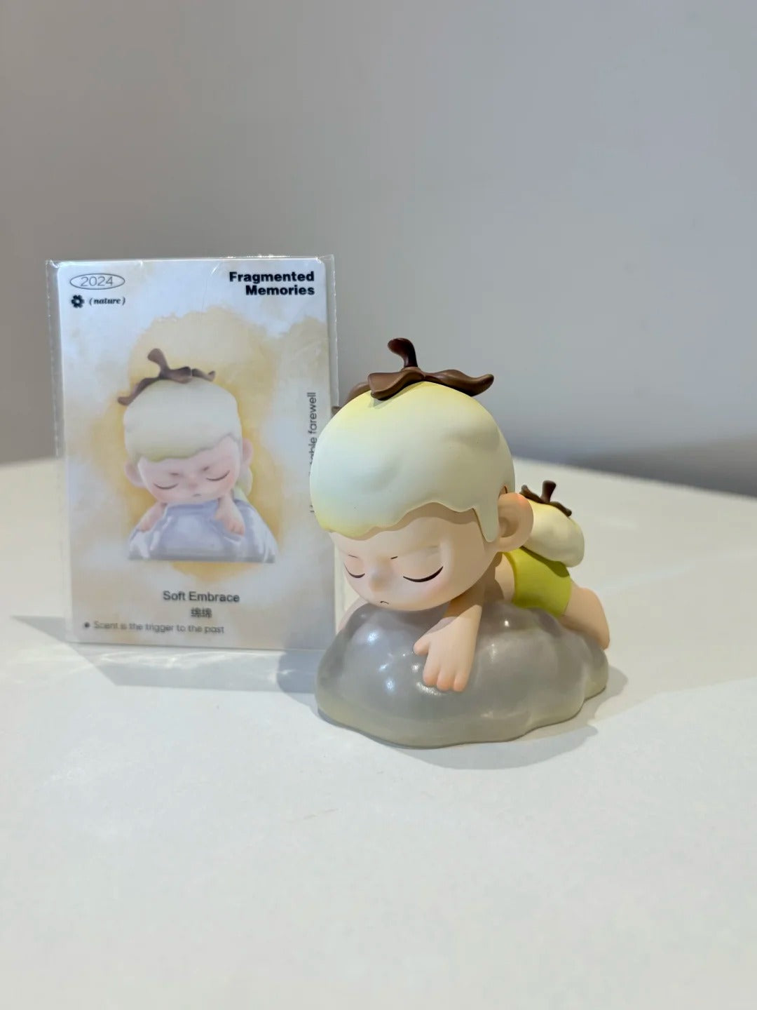 POP-MART-kubo-breathing-in-series-figures-soft-embrace