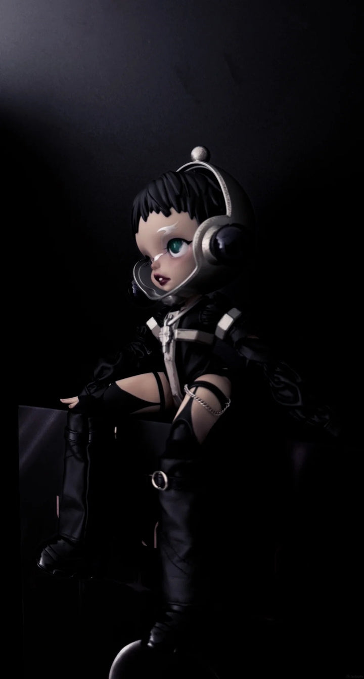 POP-MART-skullpanda-the-unknown-1-6-action-figure-side-view