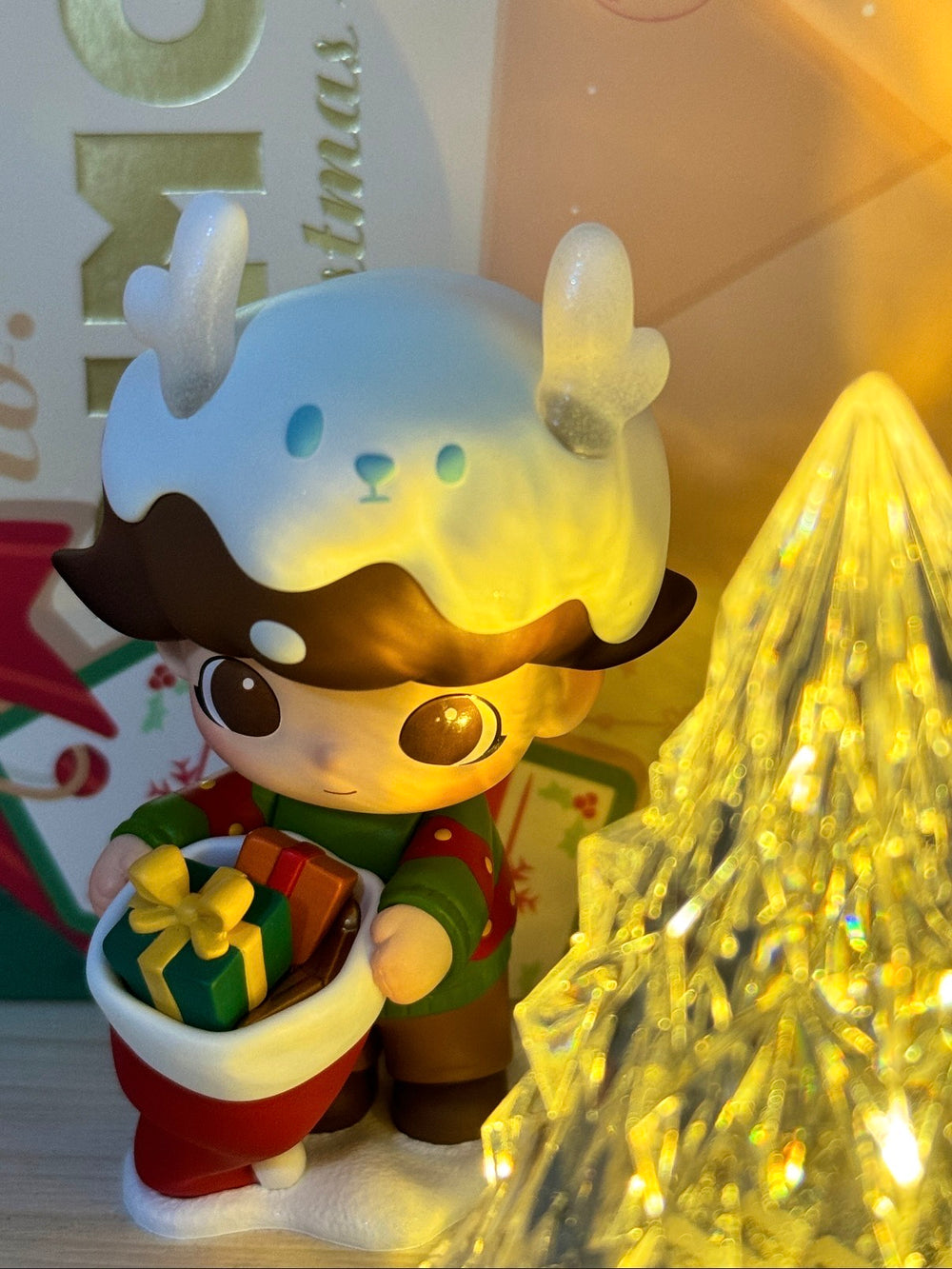 Pop Mart Dimoo Christmas Gift Figurine Packaged Front