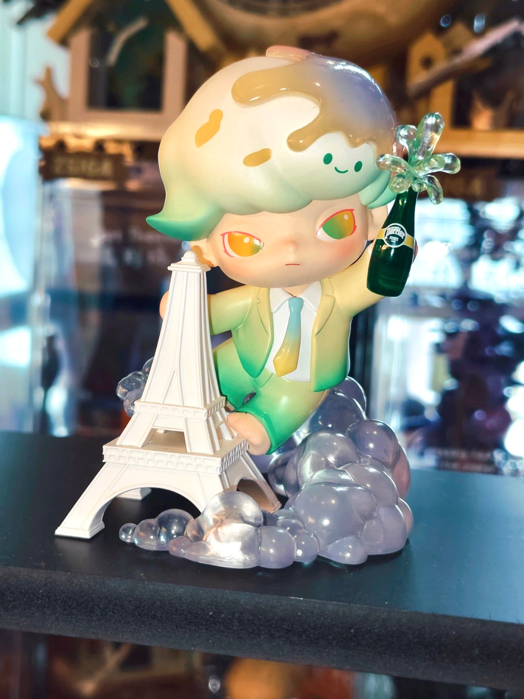 Pop Mart Dimoo x Perrier Paris Romantic Artist Front