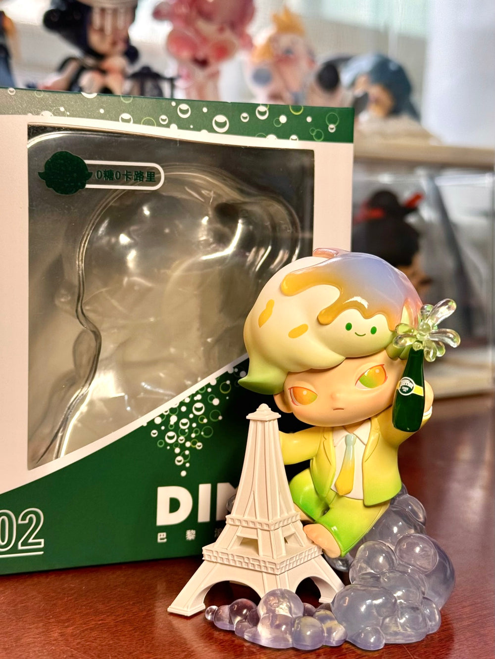 Pop Mart Dimoo x Perrier Paris Romantic Artist Front Package