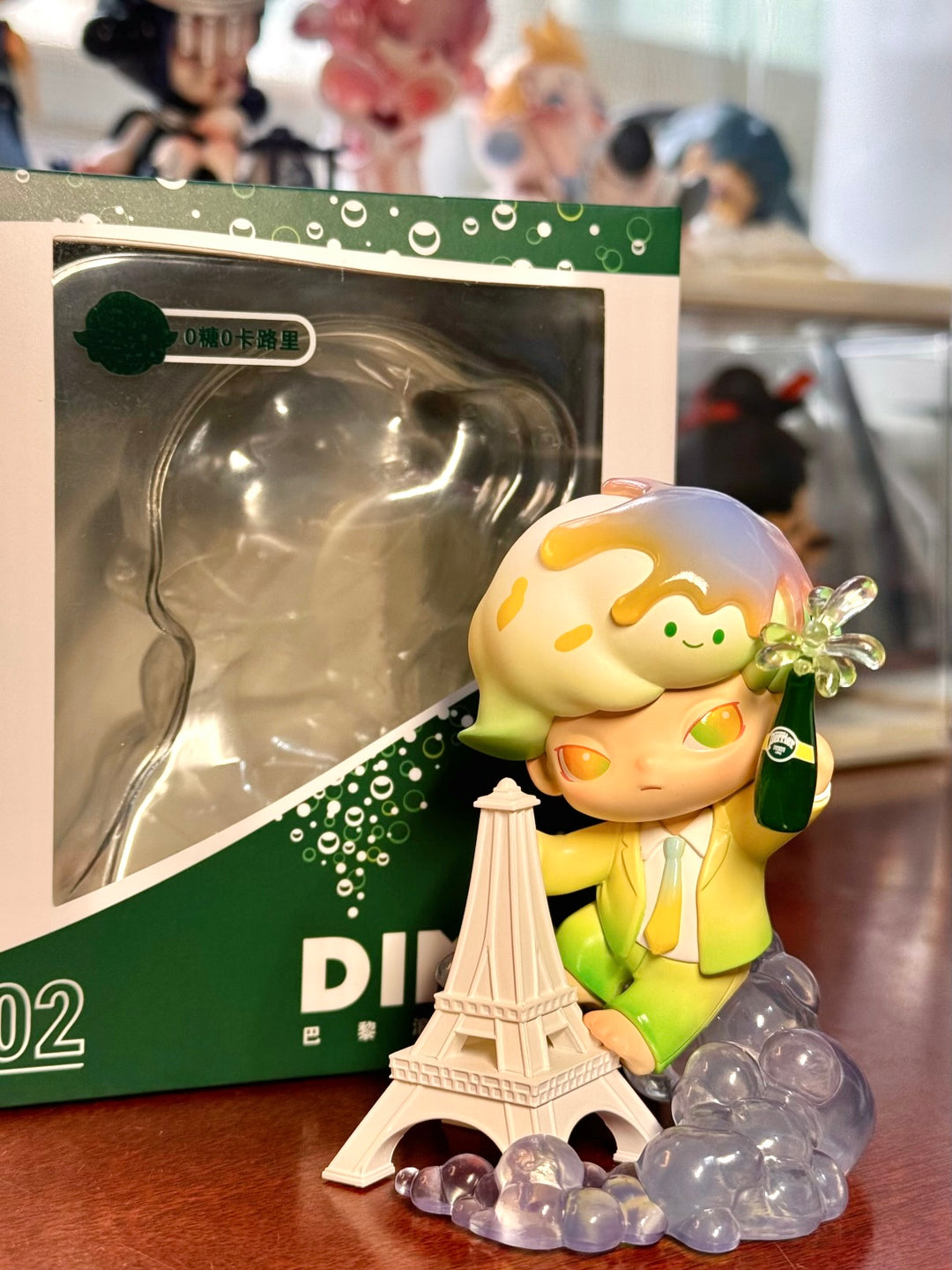 Pop Mart Dimoo x Perrier Paris Romantic Artist Front Package