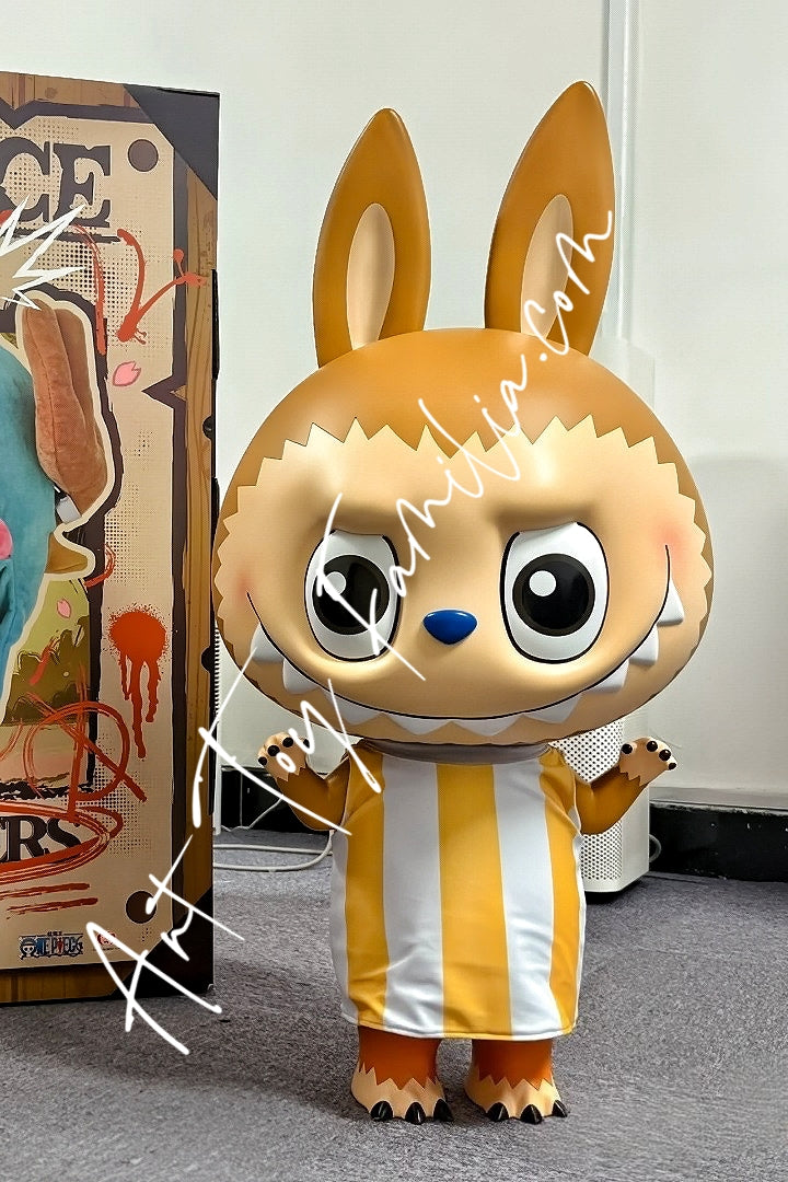 Popmart 1000% MEGA The Monsters Labubu 1000% Tony Tony Chopper 3