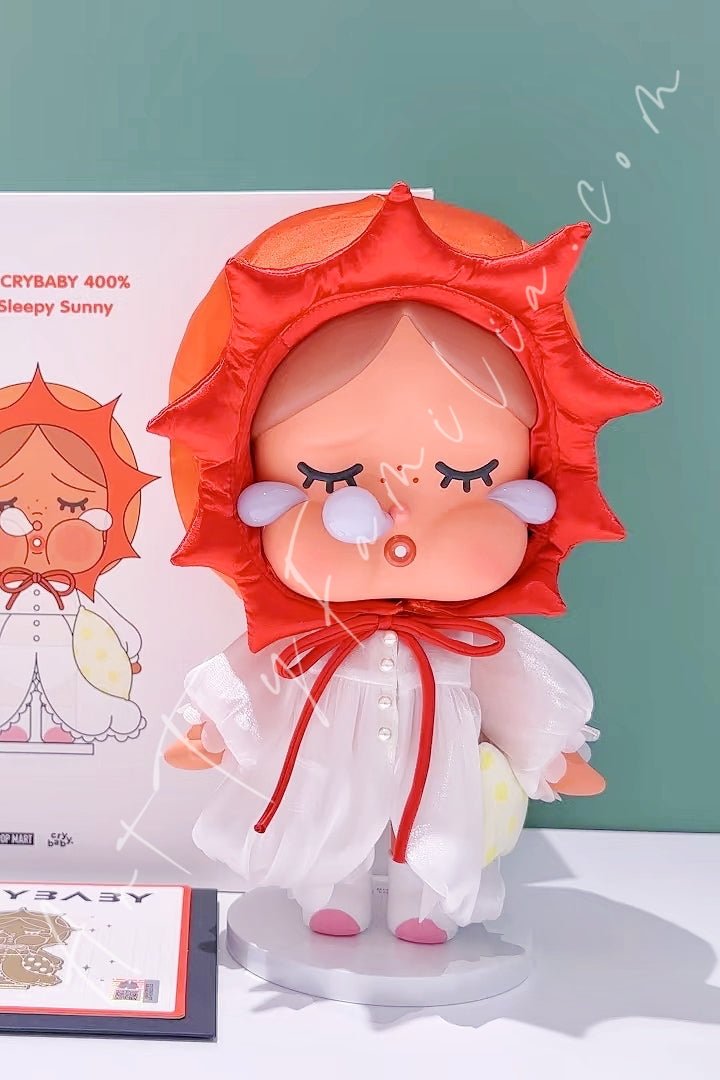 POP MART 400% MEGA Crybaby 400% The Sleepy Sunny – Art Toy Familia