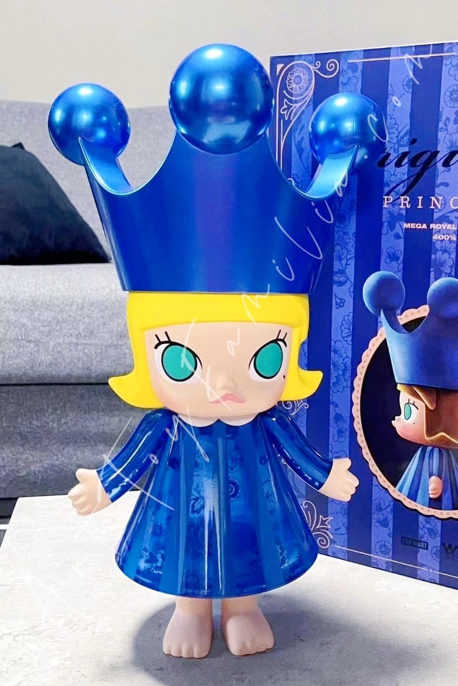 POP MART 400% MEGA Royal Molly 400% Original Princess – Art Toy