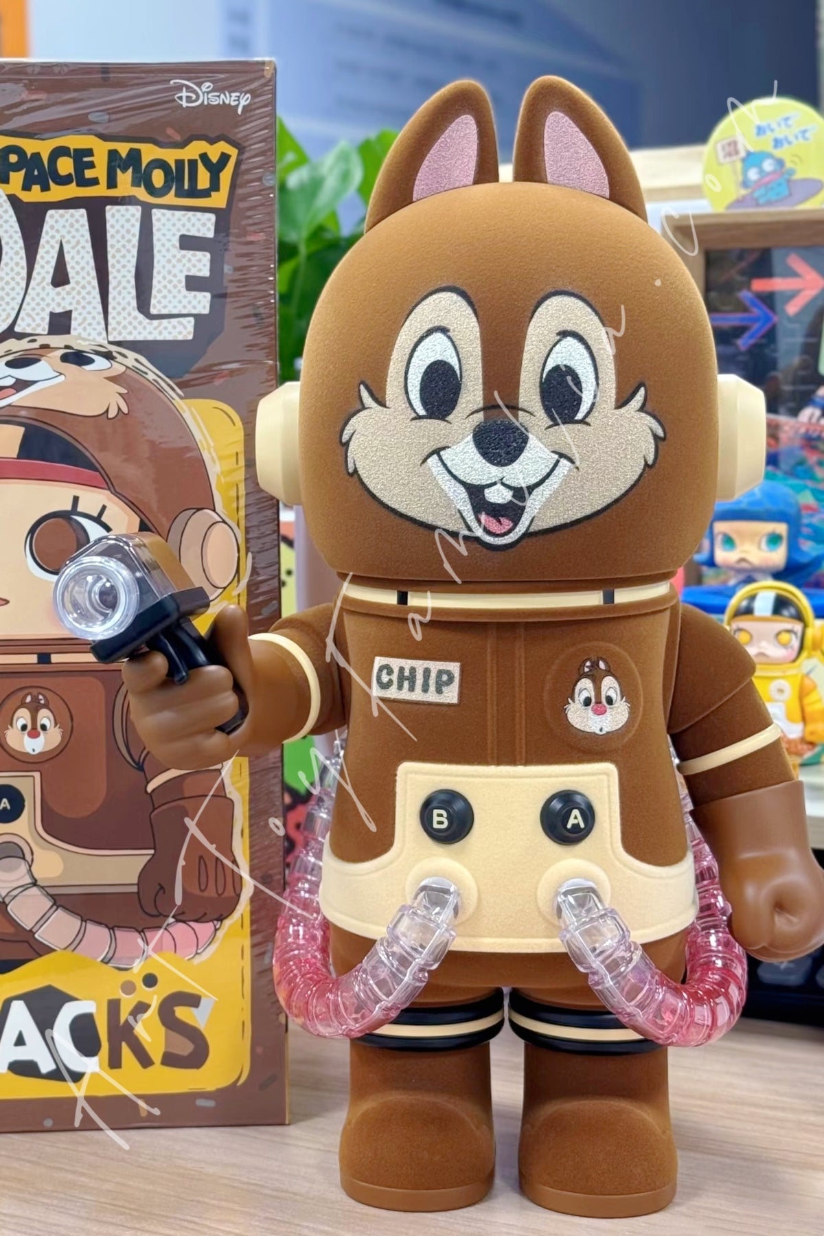 POP MART 400% MEGA Space Molly 400% Chip 'N' Dale-Chip – Art Toy