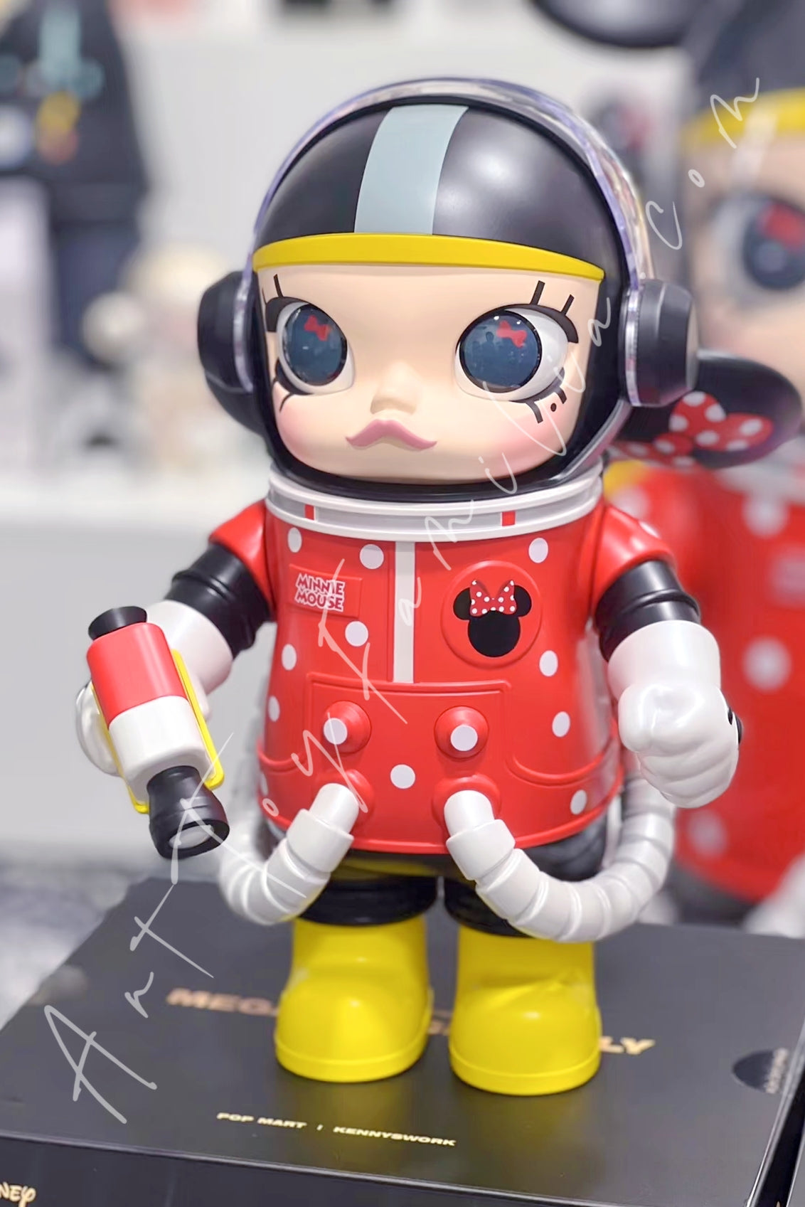 molly 400% ミッキー　ミニー　フィギュア 2体セット POP MART MEGA SPACE MOLLY 400% MINNIE & MICKEY Series – WHOOPEA