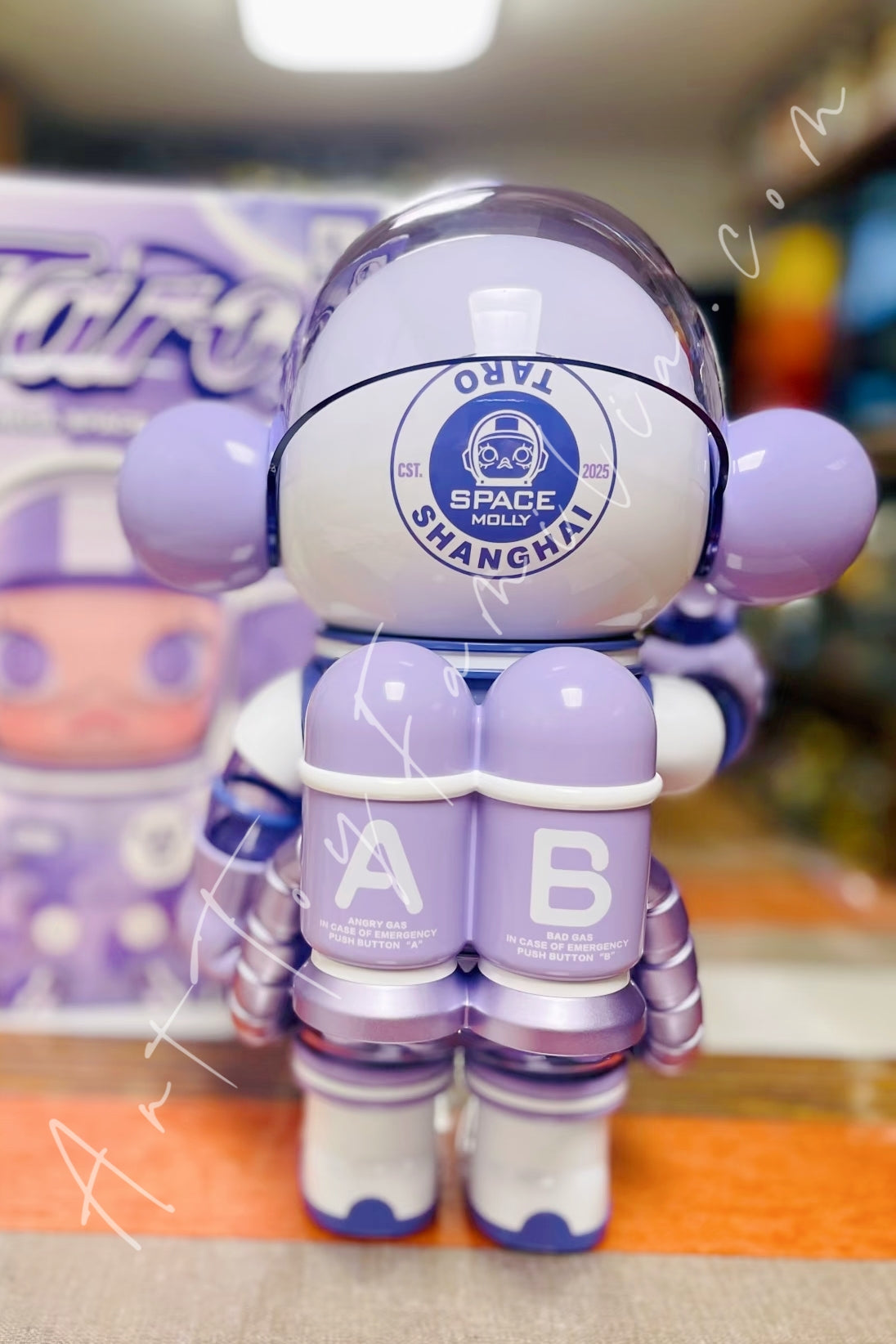 400% MEGA Space Molly 400% Taro - 芋见400% – Art Toy Familia