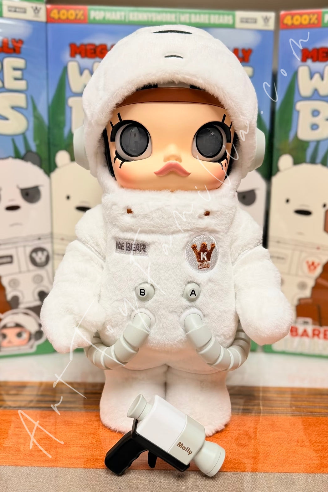 400% MEGA Space Molly 400% We Bare Bears - 咱们裸熊400% – Art Toy