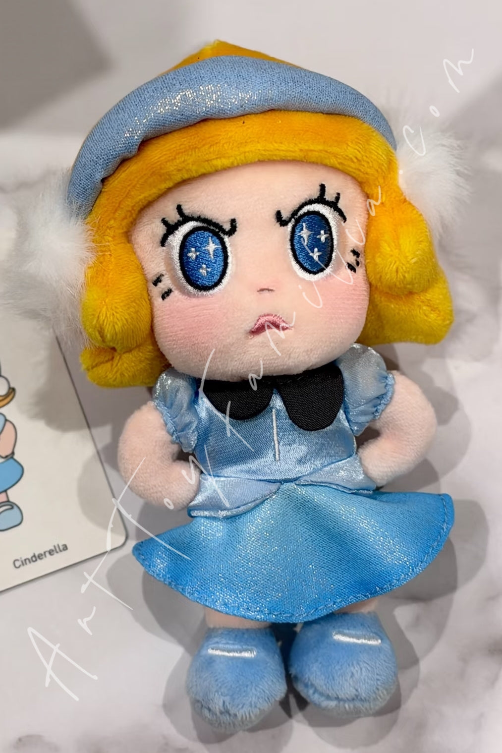 Popmart Angry Molly [PLAY] Disney Princess Series Plush Pendant Cinderella