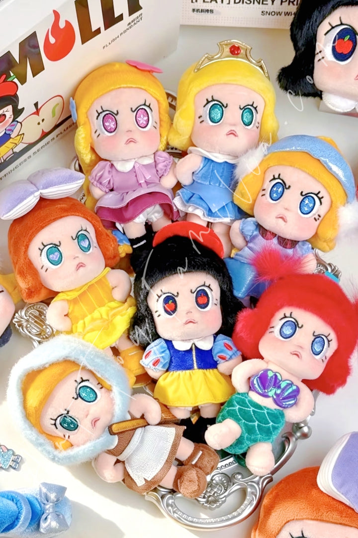 Popmart Angry Molly [PLAY] Disney Princess Series Plush Pendant Sealed Full Set