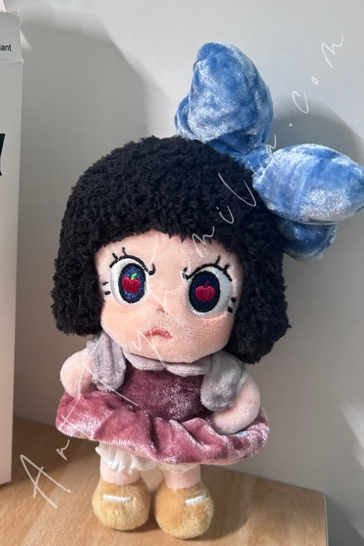 Popmart Angry Molly [PLAY] Disney Princess Series Plush Pendant Snow White (Special)(Secret)
