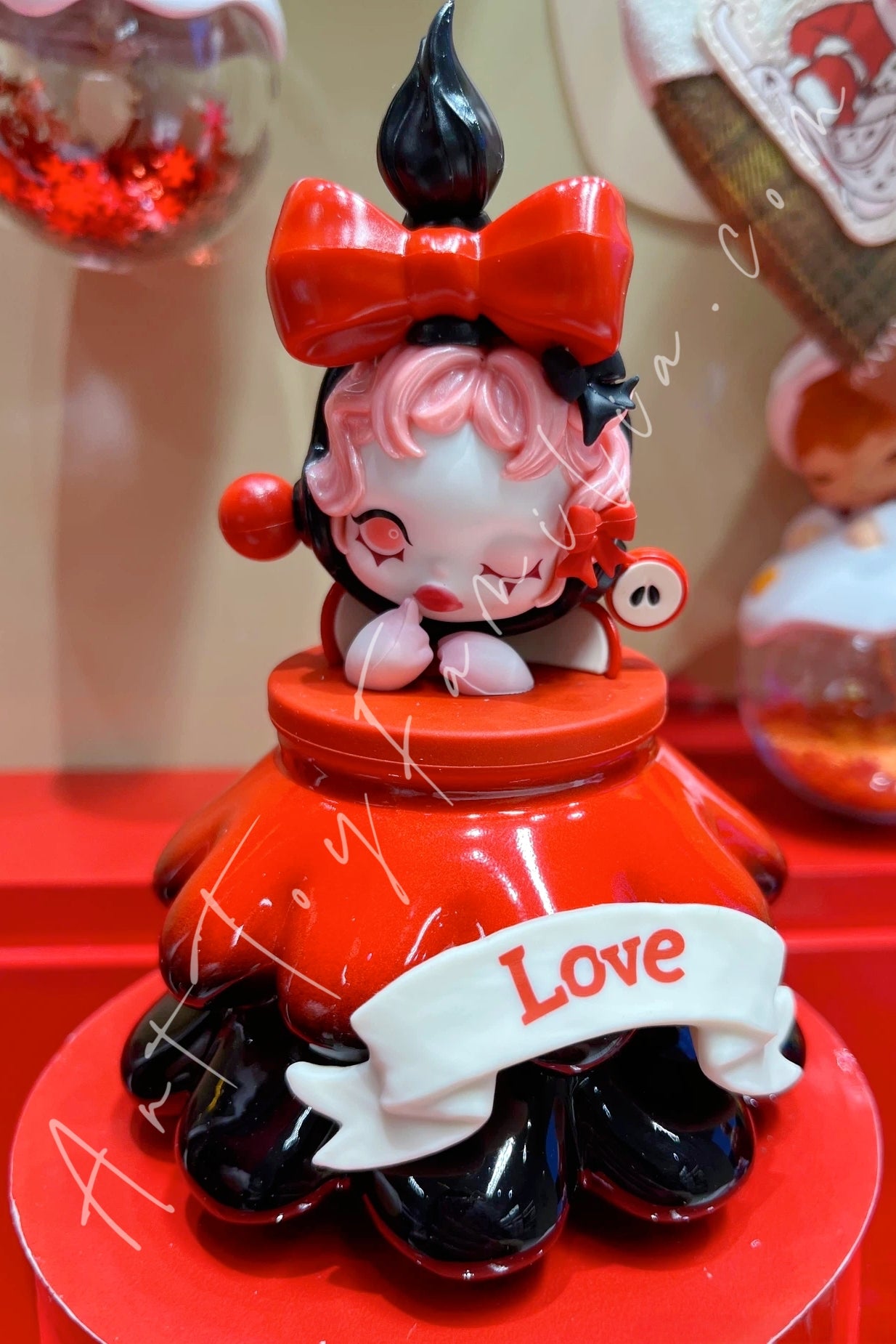 POPMART LABUBU ラブブ　キャンドル　apple of my eye POP MART Apple Of My Eye Series Scented Candle – Art Toy Familia
