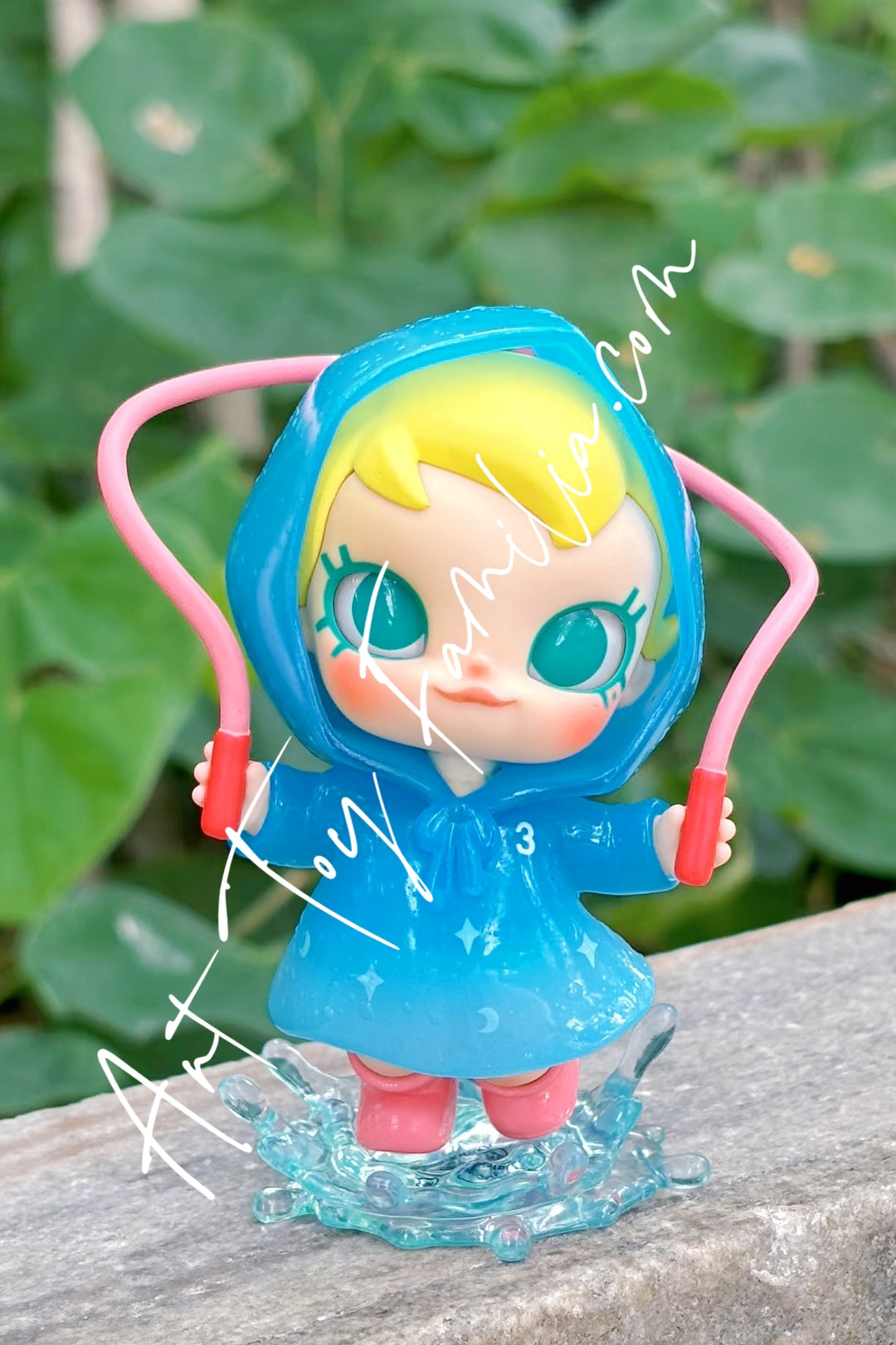 Popmart Baby Molly Funny Raining Day Figurine 2