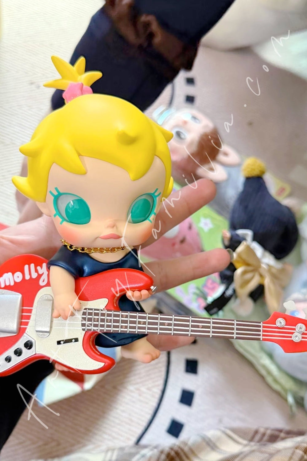POP MART - Baby Molly Future Rock Star Figurine Default