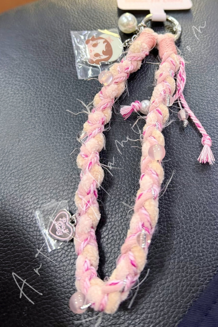 Popmart Baby Molly Winter Fit Check Series Phone Charm Cute Rosy Cheek