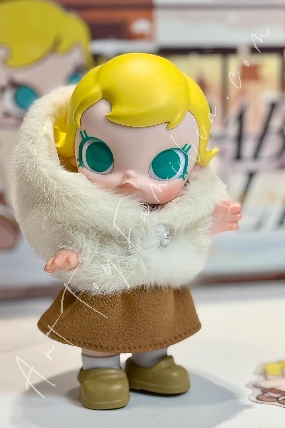 Popmart Baby Molly Winter Fit Check Series Vinyl Plush Pendant Cold Wind Blows